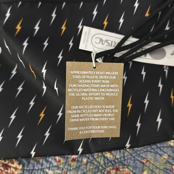 Lesportsac Drawstring Backpack with Lightening Bolts Great for Harry Potter Fan! - Picture 3 of 8